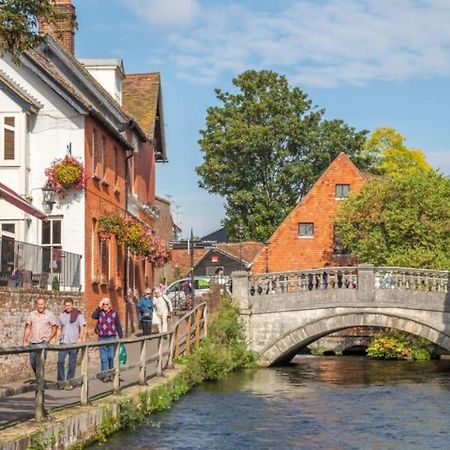 City Centre Riverside Apartment Winchester Dış mekan fotoğraf